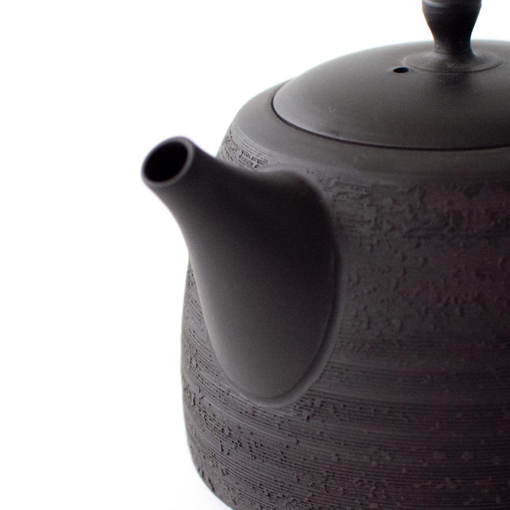 Tokoname ware Tokocralabo Tokoname ware Tamamitsu Kiln Teapot with Ceramic Mesh Tea Single Serving Size Black Pine Bark for Green Japanese Made in
