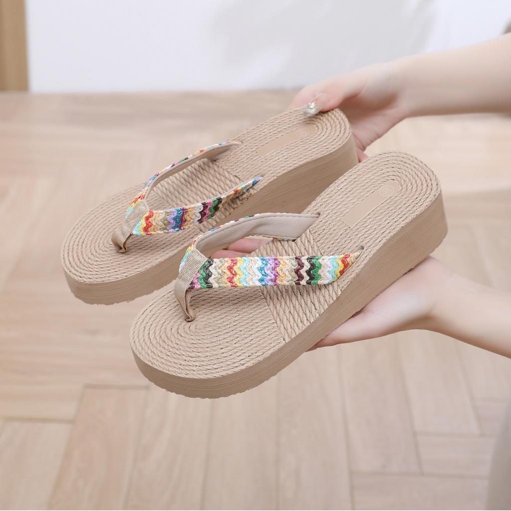 Women's Fashion Trend Anti Slip Wear-resistant Comfortable Soft Bottom Ethnic Style Flat Heel Flip Flops