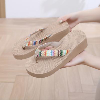 Damenmode-Trend, rutschfest, verschleißfest, bequeme Flip-Flops mit weicher Sohle im Ethno-Stil mit flachem Absatz