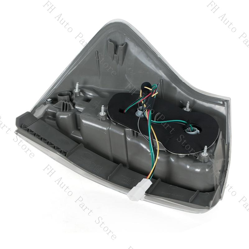 Taillamp Taillight For Toyota Prius Alpha 2012 2013 2014 Car Rear Bumper Tail Light Brake Stop Reverse Lamp 81560-47140
