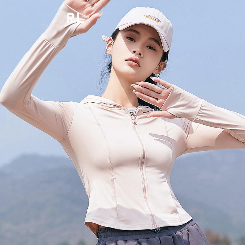 Black ice silk slim-fitting sunscreen clothing for women's summer small waist anti-UV tight short light and breathable sunscreen clothing