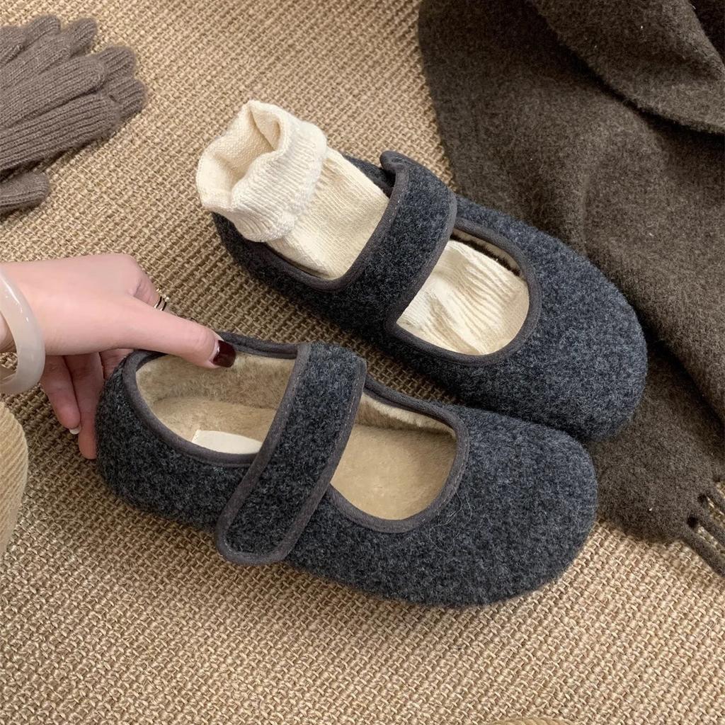 Gray~ very gentle and advanced! Hairy shoes women wear warm autumn and winter flat Mary Jane velvet cotton shoes