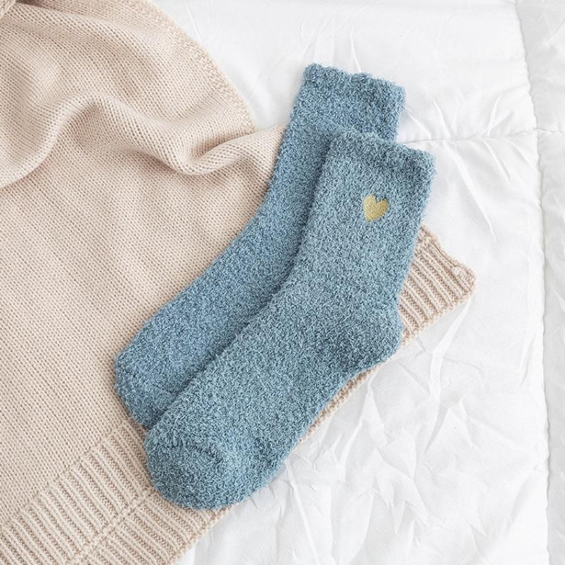 Autumn and winter coral fleece socks women's thickened floor socks love embroidery sleep socks warm home sleeping confinement