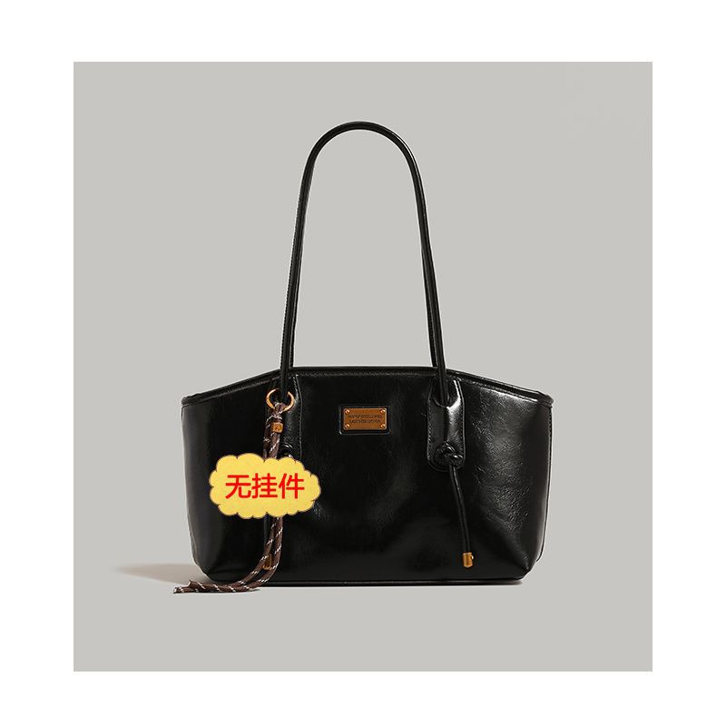 Autumn and Winter Retro Armpit Bag Women's 2025 New Winter Fashion Niche Versatile Large-Capacity Commuter Women's Handbag