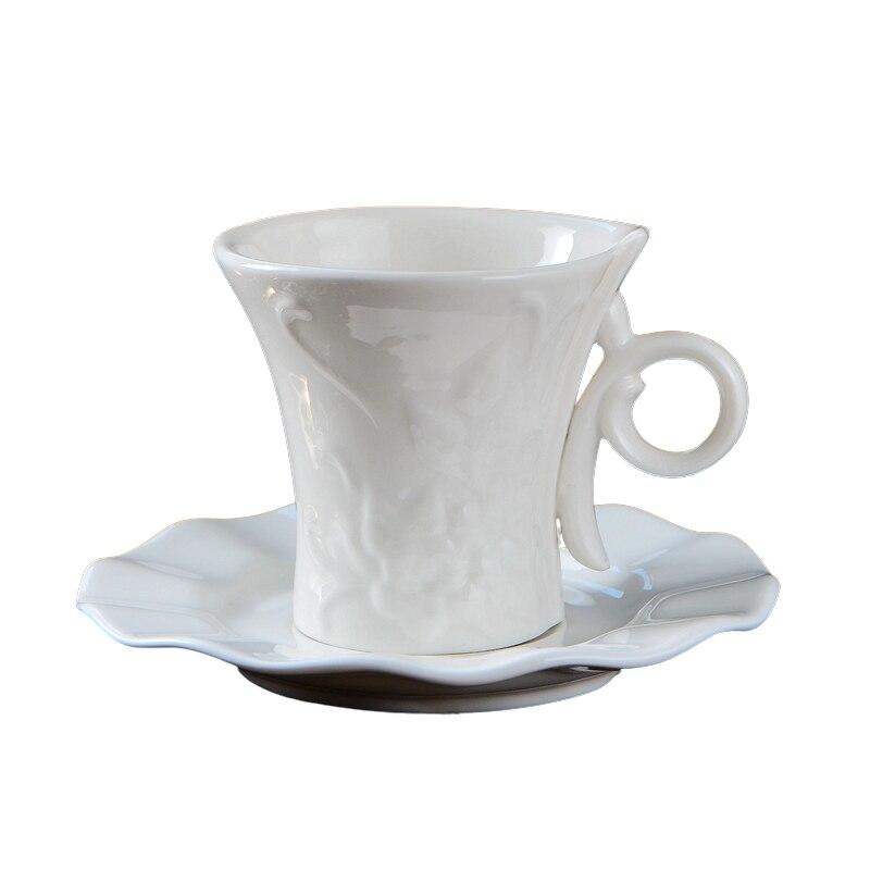 Белые Рельефные Керамические Кофейные Чашки Роскошные Многоразовые Чайные Чашки и Чайники Антикварная Посуда