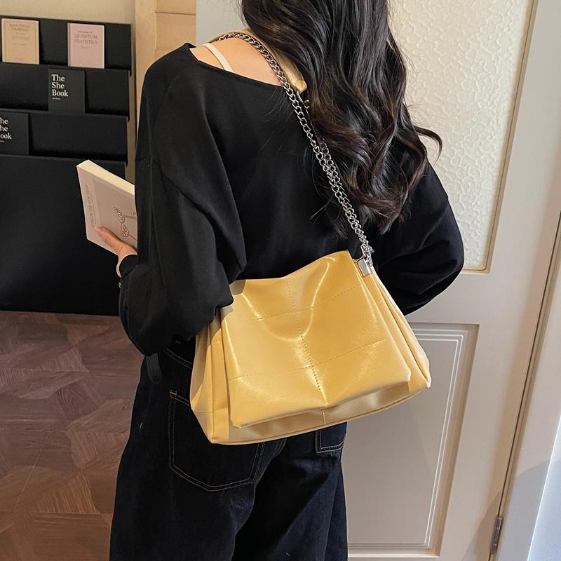Underarm Bag Large Capacity Chain Tote Bag Women's Commuter Shoulder Crossbody Bag