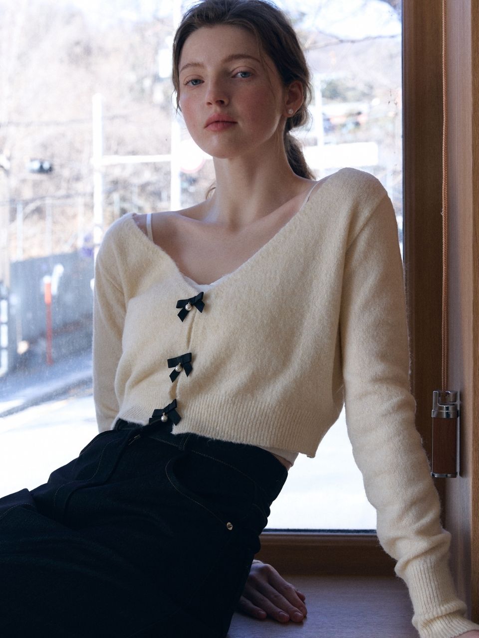 Fabric Seoul Ribbon V Neck Knit Cardigan_Ivory Pale Pink/Free
