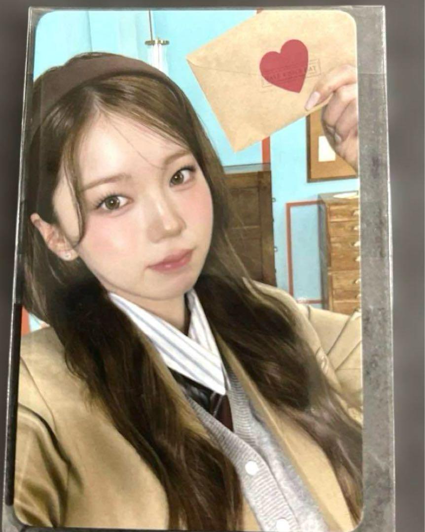 

[USED] NiziU Hall Tour Border Shirt Included Photo Card Trading Card Ayaka