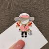 Mädchen mit rosa Hut Cartoon Niedlich Blendschutz Brosche, High-End, Leichter Luxus, Individuelle und Nischen-Brosche