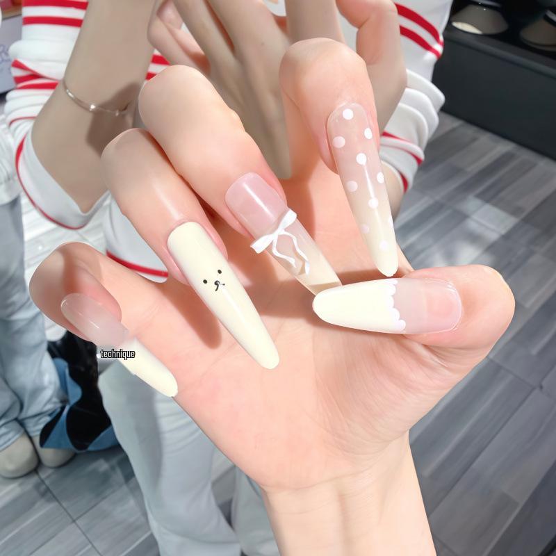 Cream Bear: Handmade Cute Bow French Manicure Fashion Nails