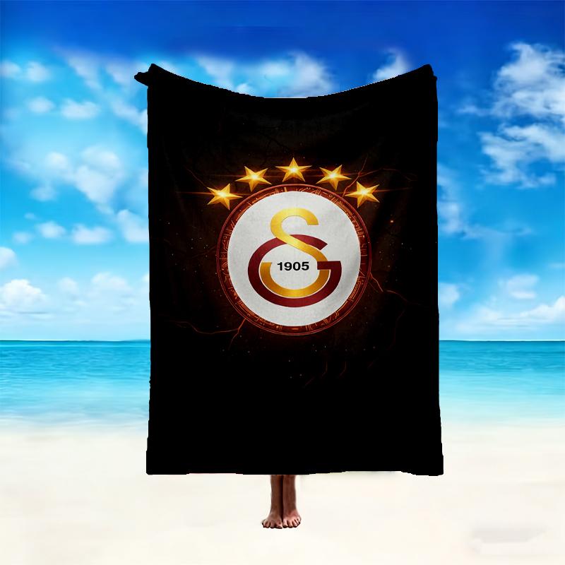 Soft Galatasaray SK Blanket Perfect for Snuggling Up on the Sofa, Ideal for Cozying Up in the Bedroom