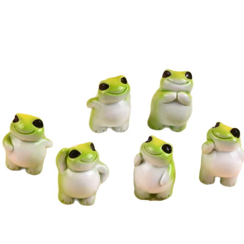  Ornement de grenouille en résine créative: Décor de paysage mignon pour bureau ou voiture