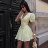 Čistá bavlna žluté šaty Evropské a Americké léto nové ramínko na pas sexy vyšívané krátké šaty