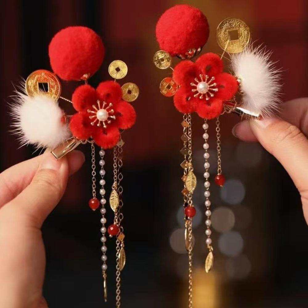 Fuzzy Ball Hanfu Hair Clip Pearl Girl Headdress Festive Chinese New Year Side Clip Photo Props