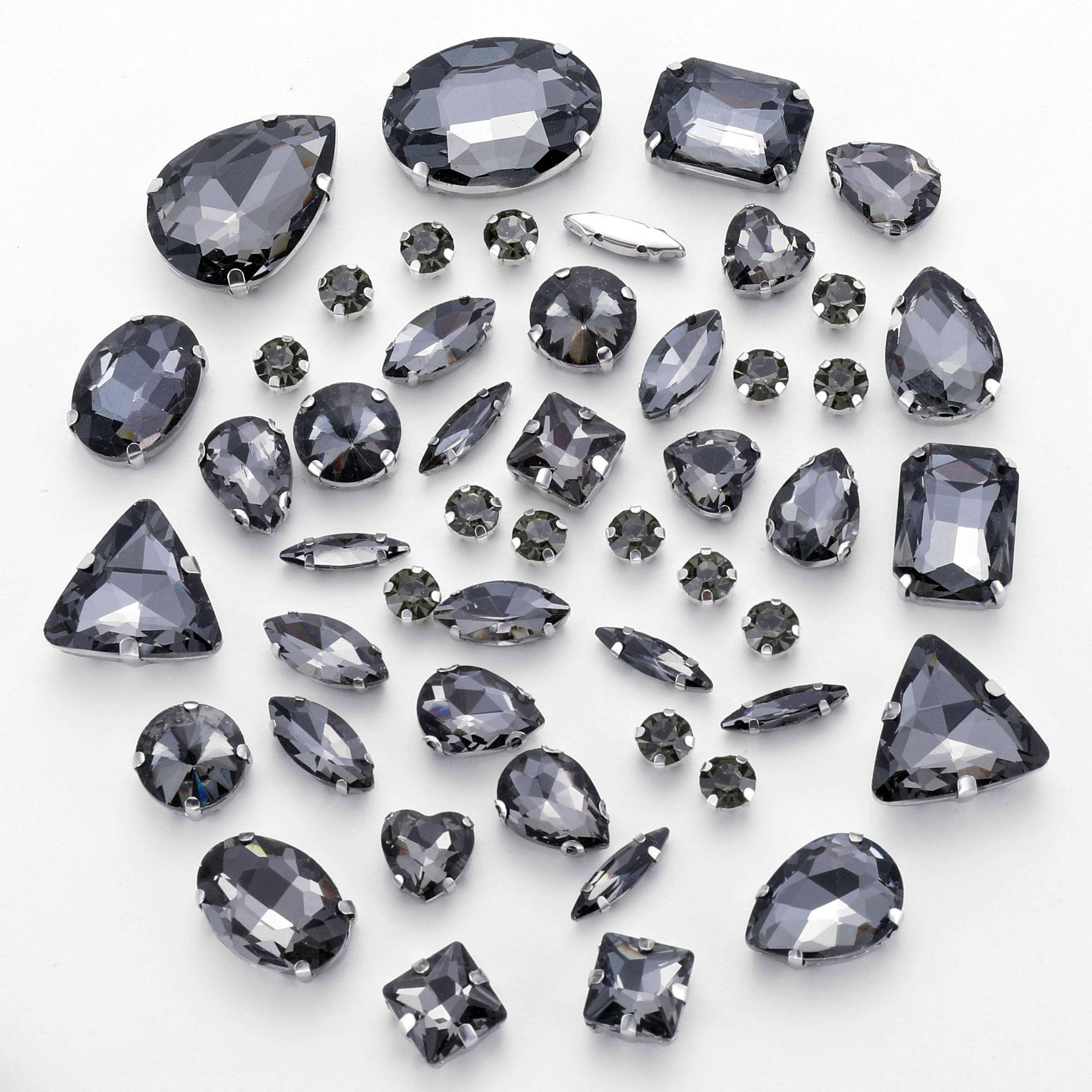 

Змішані 50 стразів. Один кігті. Скло. Ручне швейне свердло.. Свердло. 50 pcs