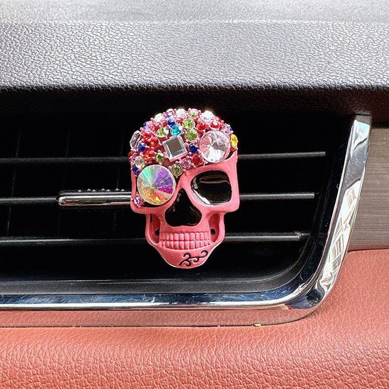 

Автомобильный стразовый череп, зажим для духов на воздуховоде, аксессуар для автомобиля на Хэллоуин, ароматерапия StyleD