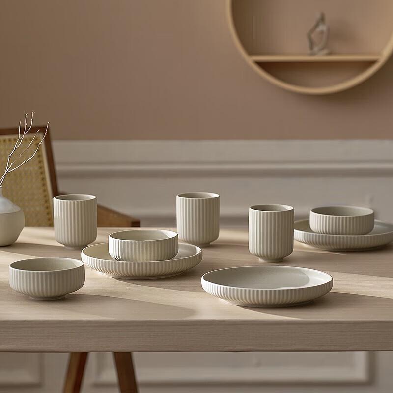 Truffle Ceramic 9-Piece Tableware Set