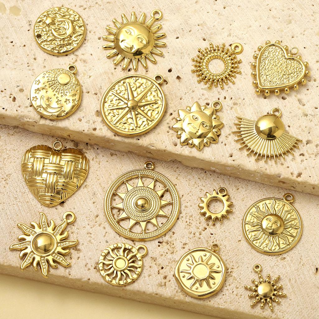5pcs/Lot Fashion Sun Round Necklace Pendants Stainless Steel Love Heart DIY bracelet Charms Women's Star Moon Jewelry