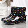 Women's Fashion Non-Slip Short Rain Boots, Waterproof Outdoor Rubber Shoes with Warm Cotton Lining.