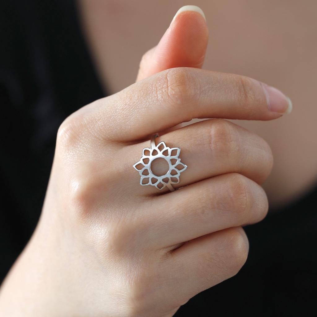 Cazador Aesthetic Filigree Flower Lotus Rings for Women Gold Color Bohemian Ring Wedding Engagement Stainless Steel Jewelry Gift
