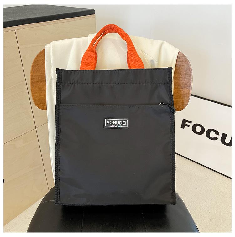 New Contrasting Color Portable Lunch Box Bag, Student Carry Bento Bag At Work, Make-up Bag, File Bag, Handbag.