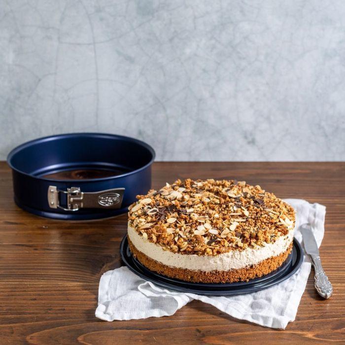 Moule à cakes et moule à manqué - DR OETKER - Back Liebe - Email - 30 et 26 cm