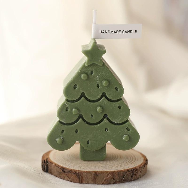 1Pc Christmas Soy Wax Aromatherapy Candle - Creative Multi-Color Christmas Tree Shape, Romantic Xmas Gift & Home Decor
