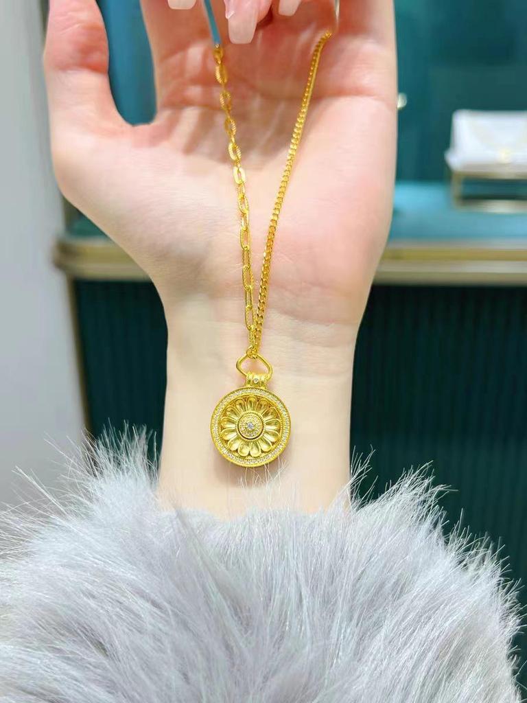 Gold Sunflower Compass Rotating Pendant in Vietnamese Court Style