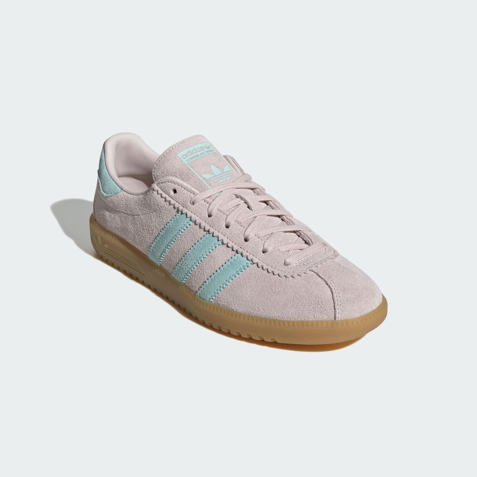 JS0256 adidas Originals BRMD Putty Mauve Semi Flash Aqua Gum (Women s) 10W
