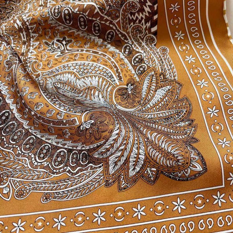 NINA SOLOR Silk Small Square Scarf