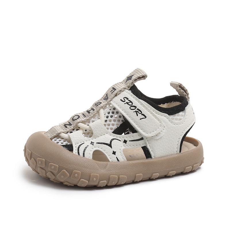 Trendige Sport-Sandalen mit Reifenprofil für Jungen, Neue Sommer-Freizeit-Sandalen mit geschlossenem Zehenbereich für Mädchen, Sandalen für Babys zum ersten Laufen