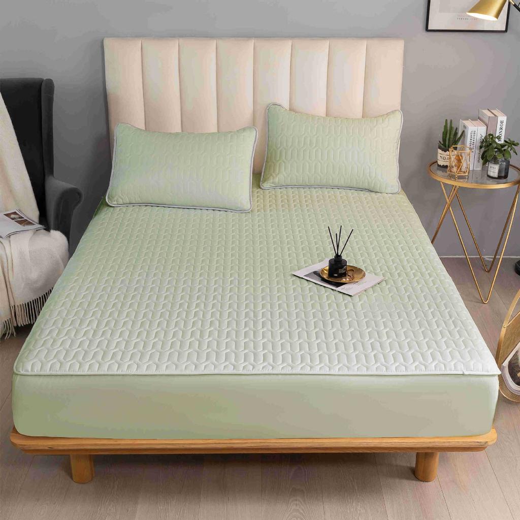 Nowe Pikowane Prześcieradło z Gumką Jednoczęściowe Pyłoszczelne Nakrycie na Łóżko Ochraniacz na Materac Nakrycie na Łóżko Pojedyncze Studencki Dom Studencki Pikowane Prześcieradło z Gumką