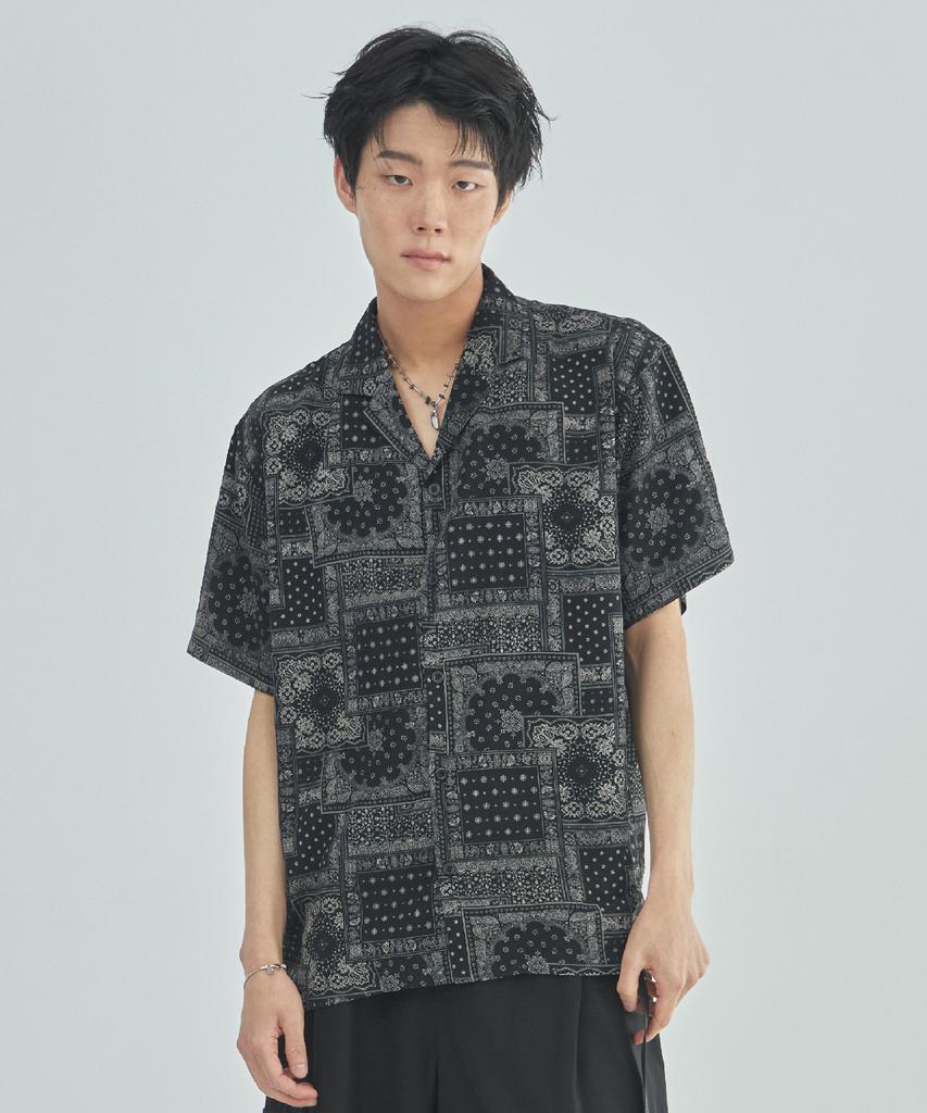 Ladeuedisyeon Paisley Open Collar Shirt_Black
