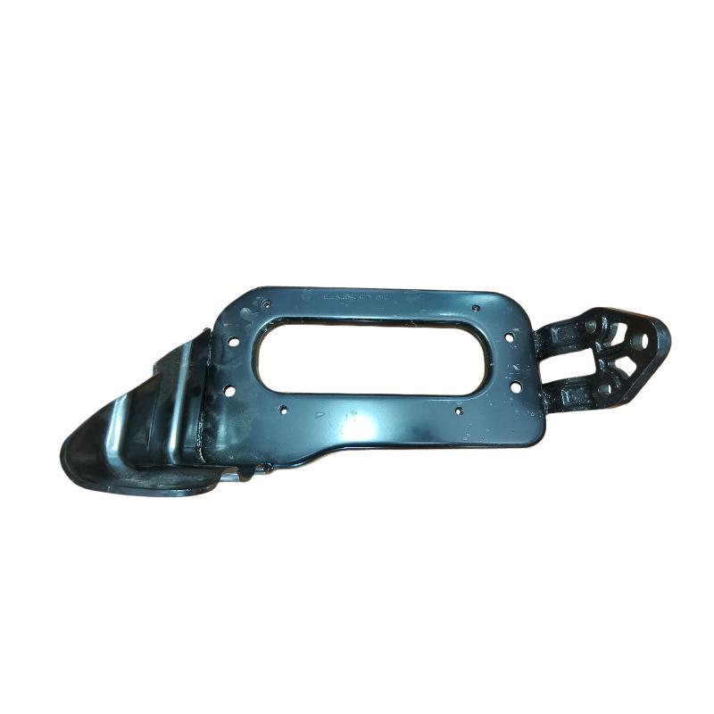 Dongfeng Dalishans KC Lower Left Foot Pedal Bracket Welded Assembly 8405349-C4110 Suitable