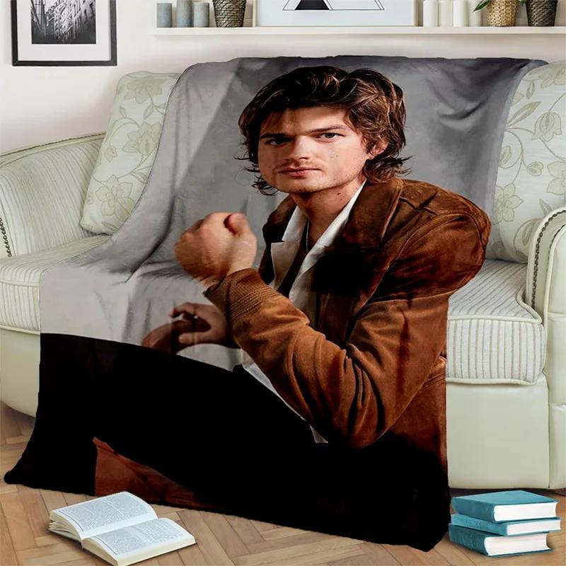 Joe Keery Actor 3D Printing HD Blanket,Soft Throw Blanket for Home Bedroom Bed Sofa Picnic Travel Office Rest Cover Blanket Kids