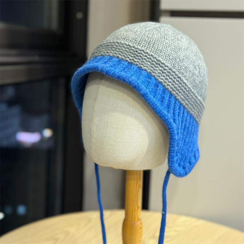 Color matching casual warm knitted hat women's big head circumference shows the face small autumn and winter windproof versatile ear protection hat