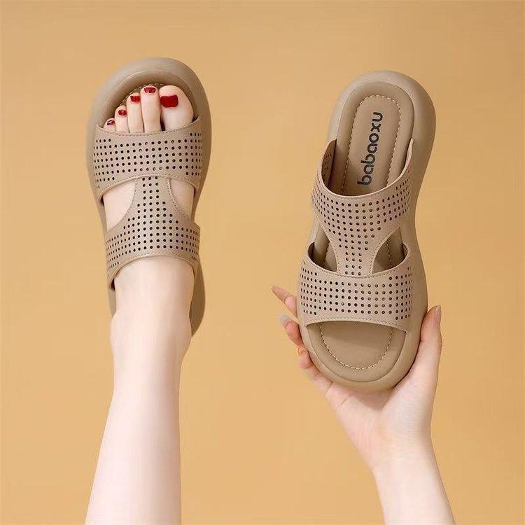 

Повседневные сандалии с открытым носком, которые можно носить двумя способами, женские 2025 лето новые, легкие, с мягкой подошвой, дышащие, универсальные, нескользящие и износостойкие римские туфли 40 хаки