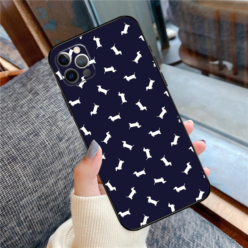 Dachshund Dog Phone Case For iPhone 16 15 13 12 11 14 Pro Max 12 13 mini XR 15 16 Plus 16e Cover Shell