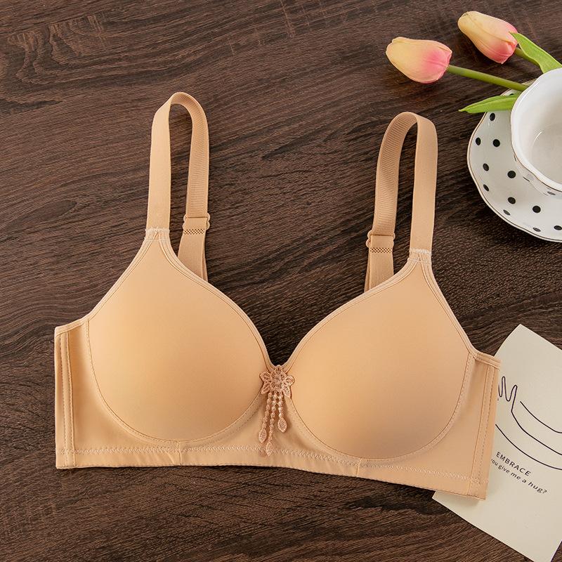 Foreign trade bra export thin no steel ring smooth surface anti-sagging bra comfortable middle-aged and elderly bra