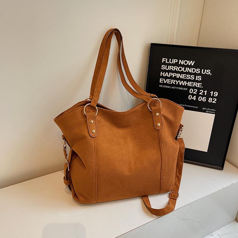 Korean Version of Large-capacity Simple Casual Solid Color Retro Autumn Trend On the New Foreign Style Fashion Portable Shoulder Tote Bag