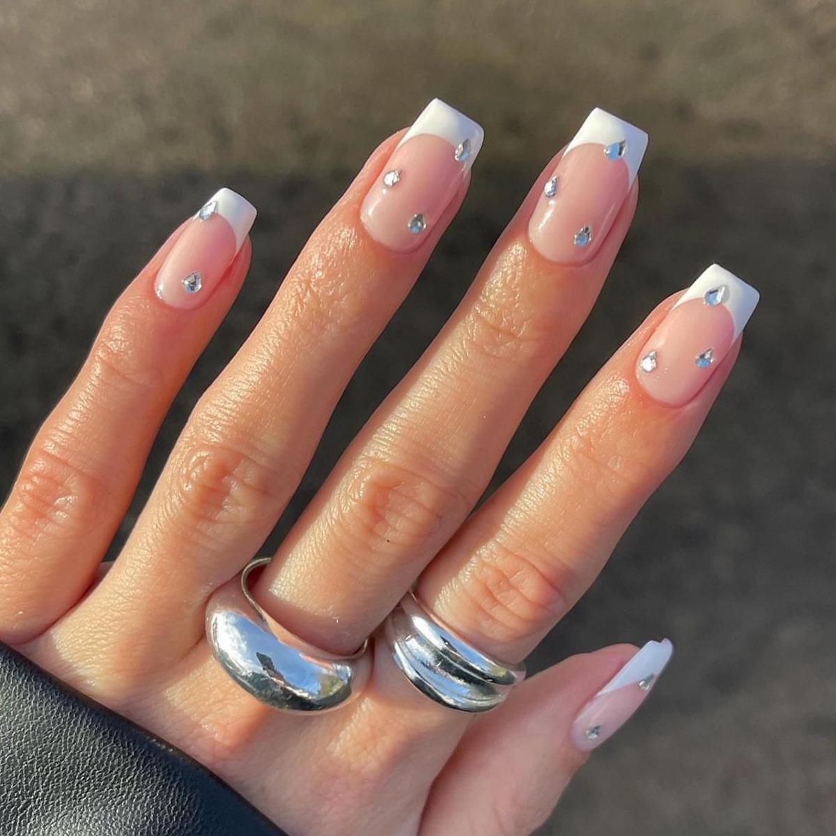 

Rhinestone French Edge Press-On Nails - Simple Style Manicure False Tips