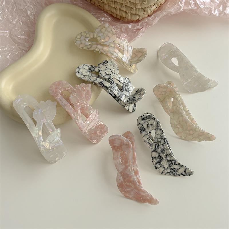 

Versatile Hair Clip for Thin Hair: Pure Acetate Duckbill & Lily Claw Clip