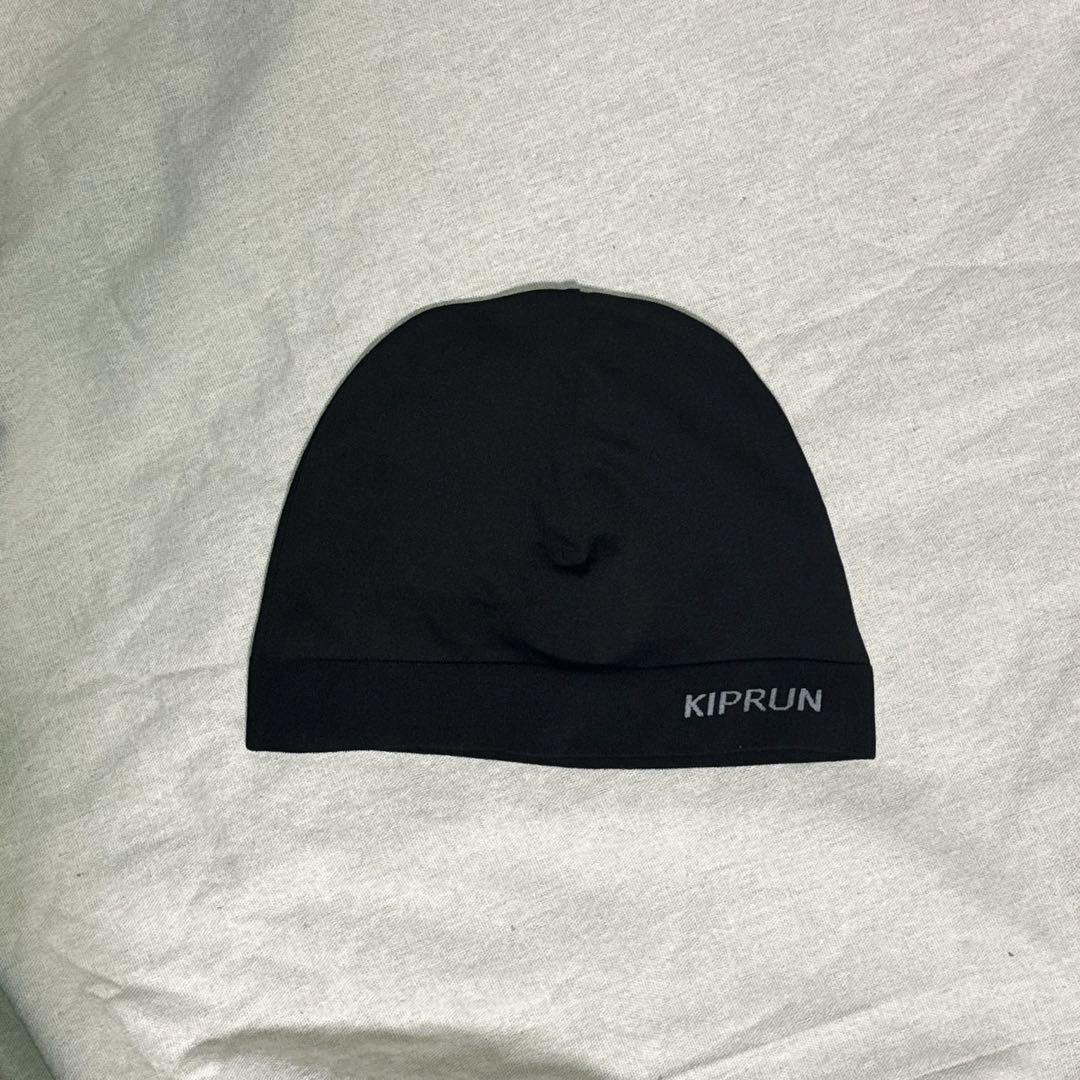 

[USED] central cee kiprun beanie black