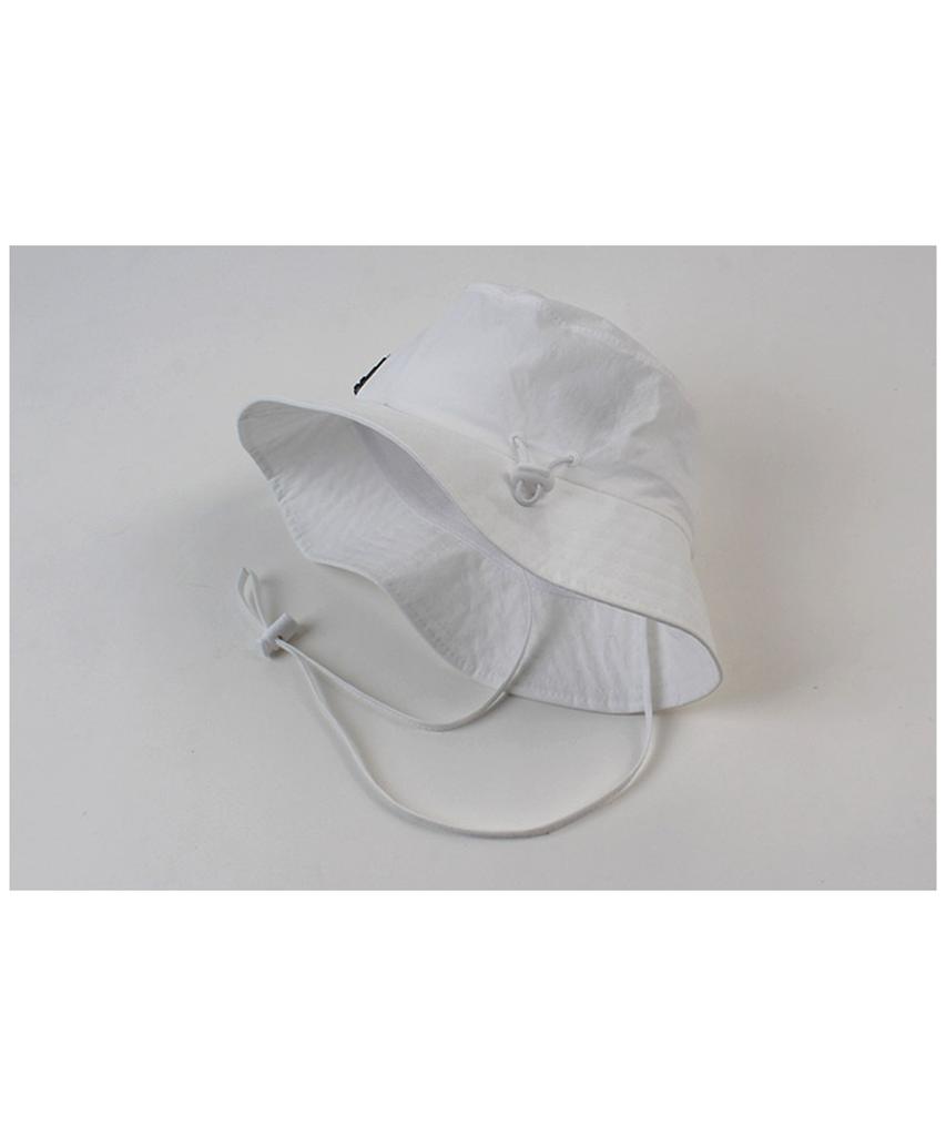 Yunibeosyeolkemiseuteuli String White Poly Bucket Hat Poly Bucket Hat