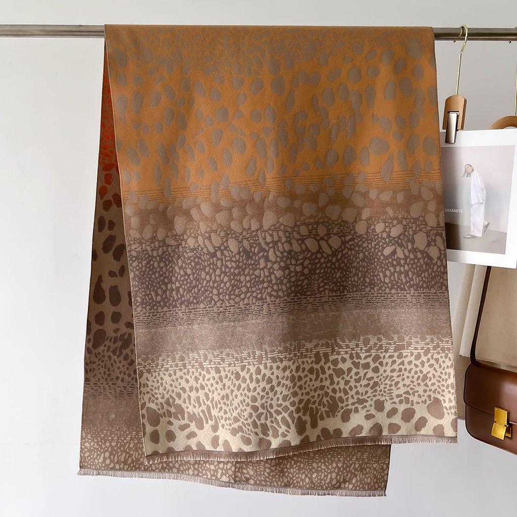 Nuova Sciarpa con Stampa Leopardata Scialle Sottile Traspirante Invernale Antivento Doppia Faccia Sciarpa da Viaggio per Donne Calda Mantilla Echarpe Sciarpe