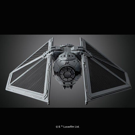 BANDAI SPIRITS Paquete de modelo de plástico del caza TIE Striker de Star Wars a escala 1/144 U-Wing y codificado por colores (Nueva versión)