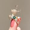 Cute Christmas And New Year Reindeer Brooch for Women, Exuding Elegance High-End Charm, Versatile And Exquisite, a Luxurious Accessory for Clothing