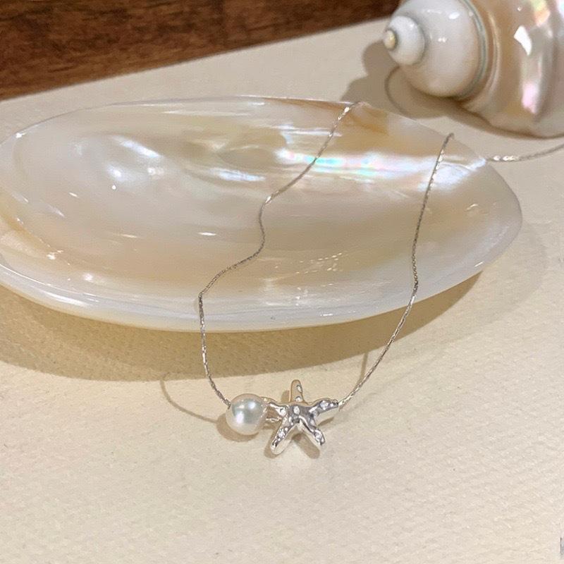 Sjöstjärna Pärla Ormben Halsband för Kvinnor På Sommaren Lätt Lyxigt Temperament Mjukt Koreansk Version Enkel Nischad Designkänsla