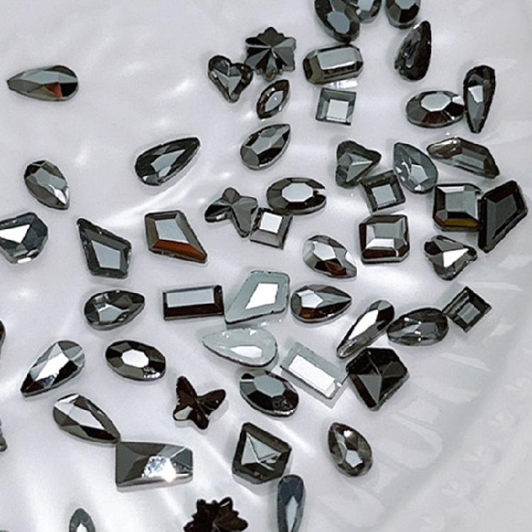 100Pcs Mixed Glass Crystal Hybrid Diamond Rhinestones Nail Art Decorations