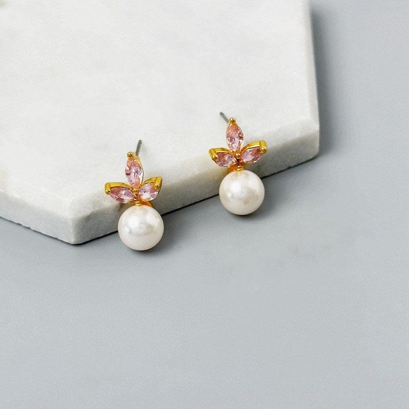 

Simple And Exquisite Flower Stud Earrings Cold Wind Elegant Earrings Women золотий